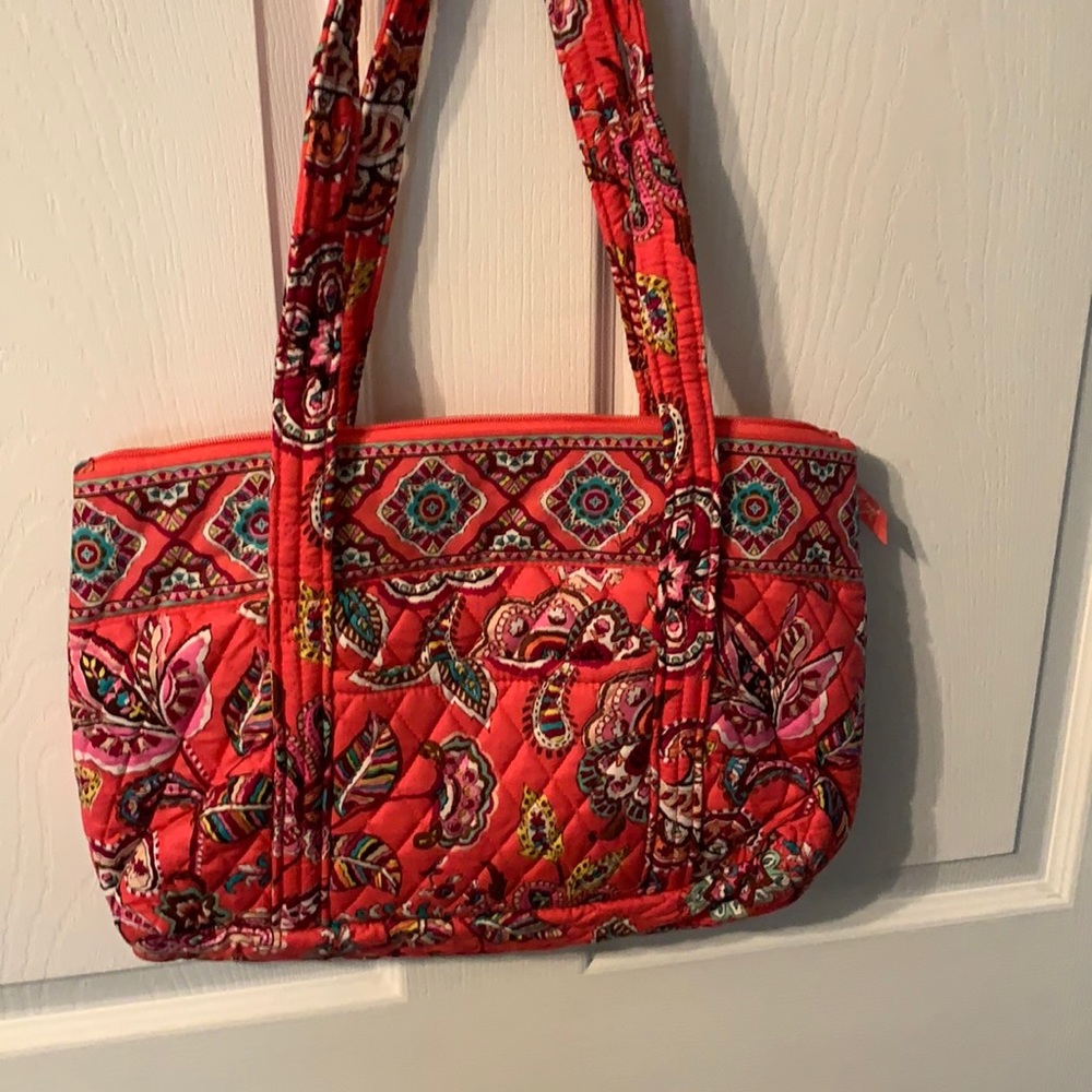 Vera Bradley Betsy call me coral retired